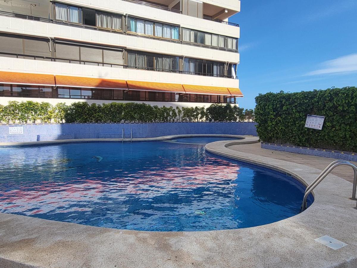 Trinisol II Private Apartments With Sea View Benidorm Luaran gambar