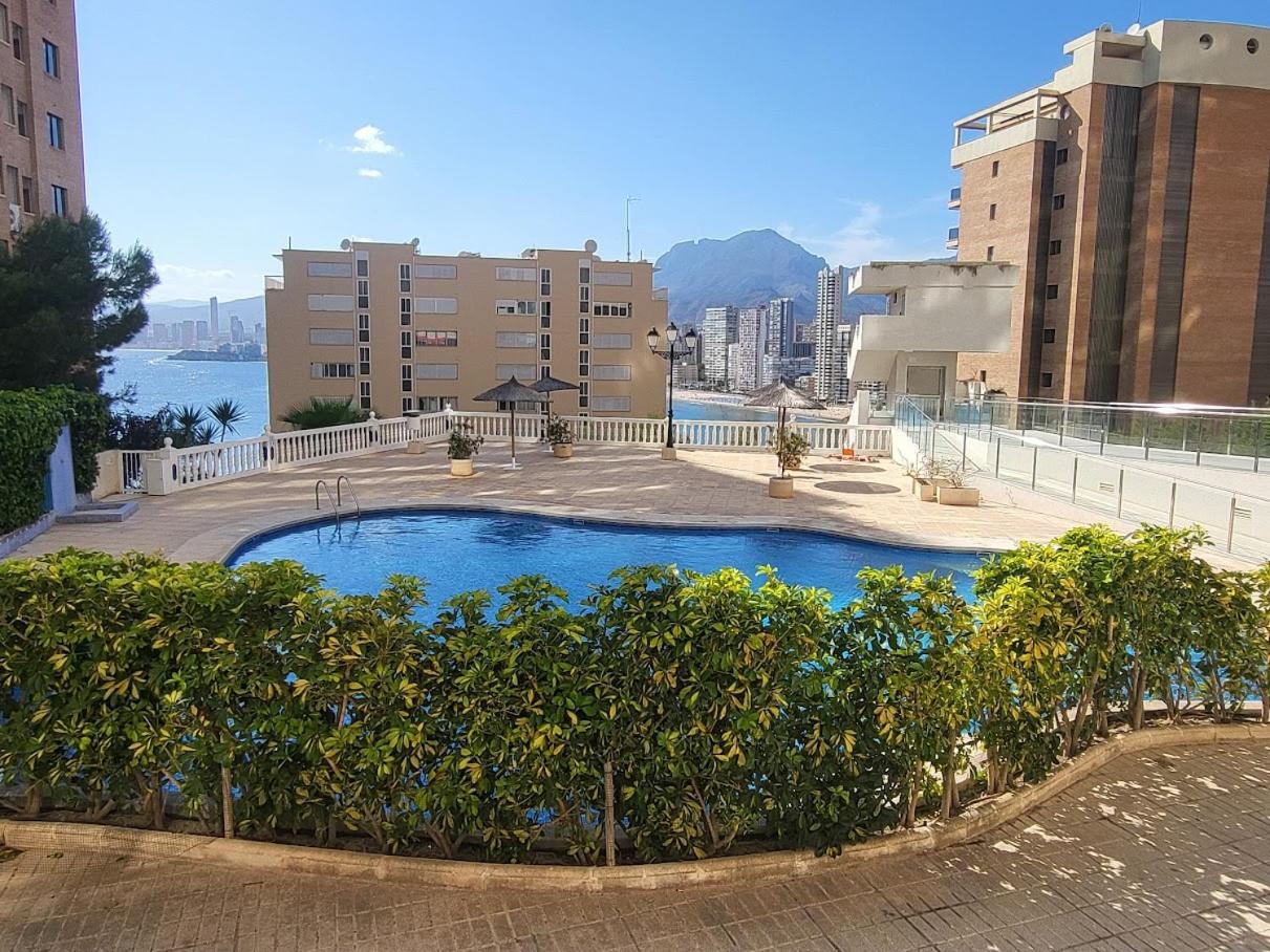 Trinisol II Private Apartments With Sea View Benidorm Luaran gambar