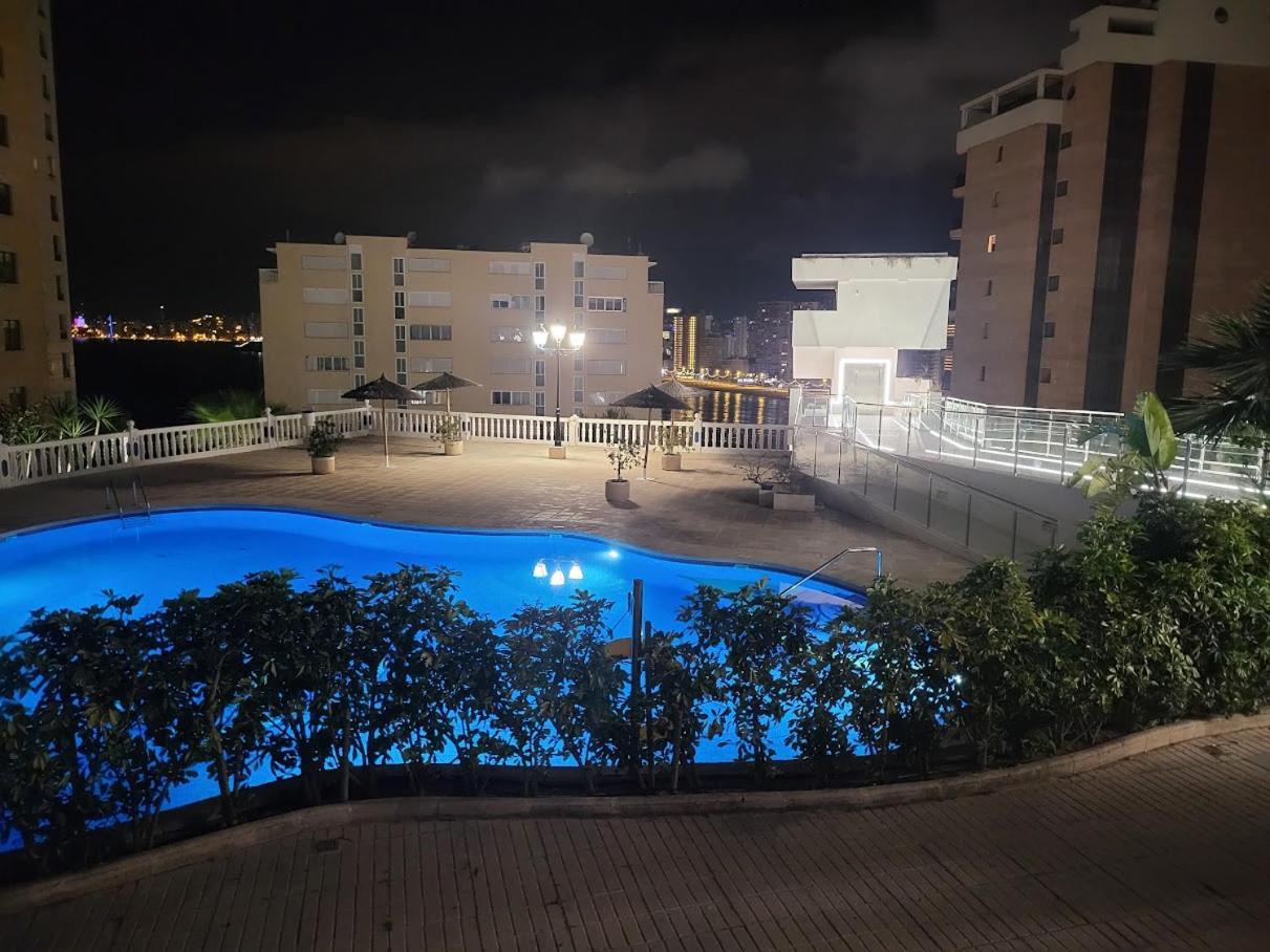 Trinisol II Private Apartments With Sea View Benidorm Luaran gambar