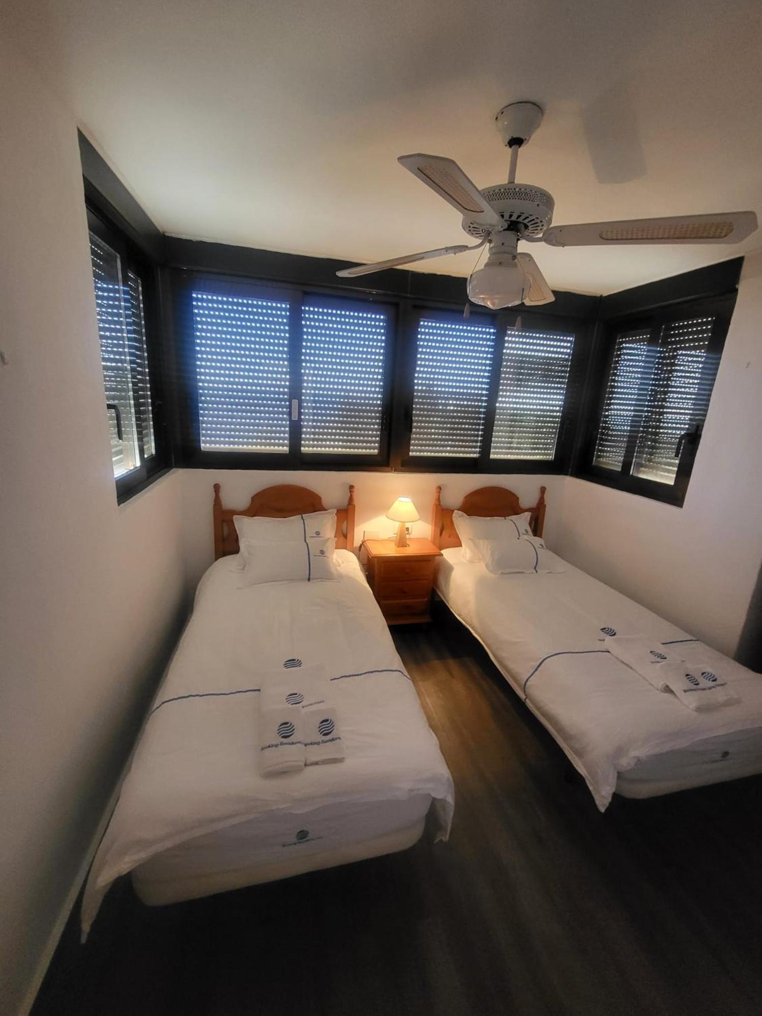 Trinisol II Private Apartments With Sea View Benidorm Luaran gambar