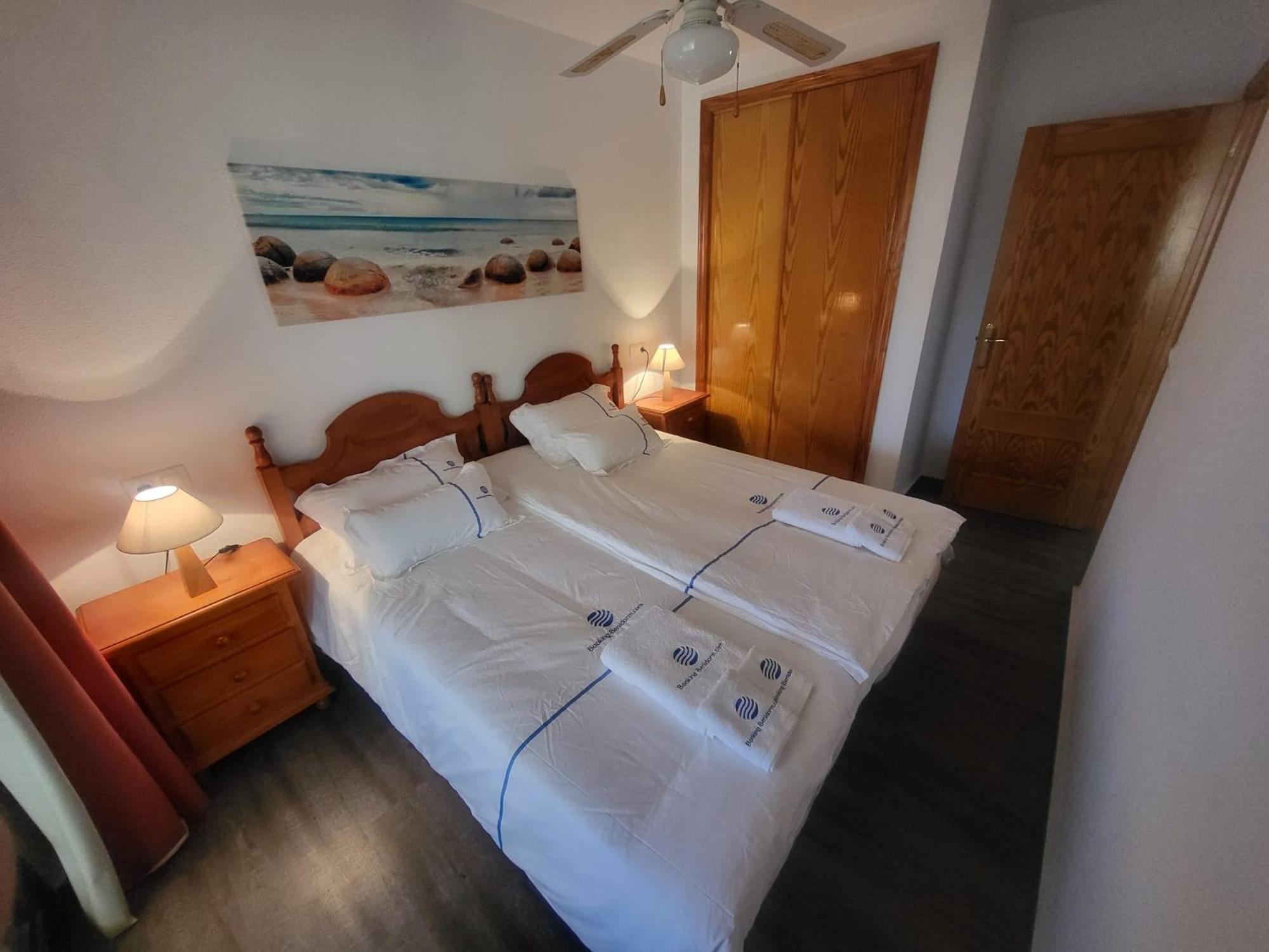 Trinisol II Private Apartments With Sea View Benidorm Luaran gambar